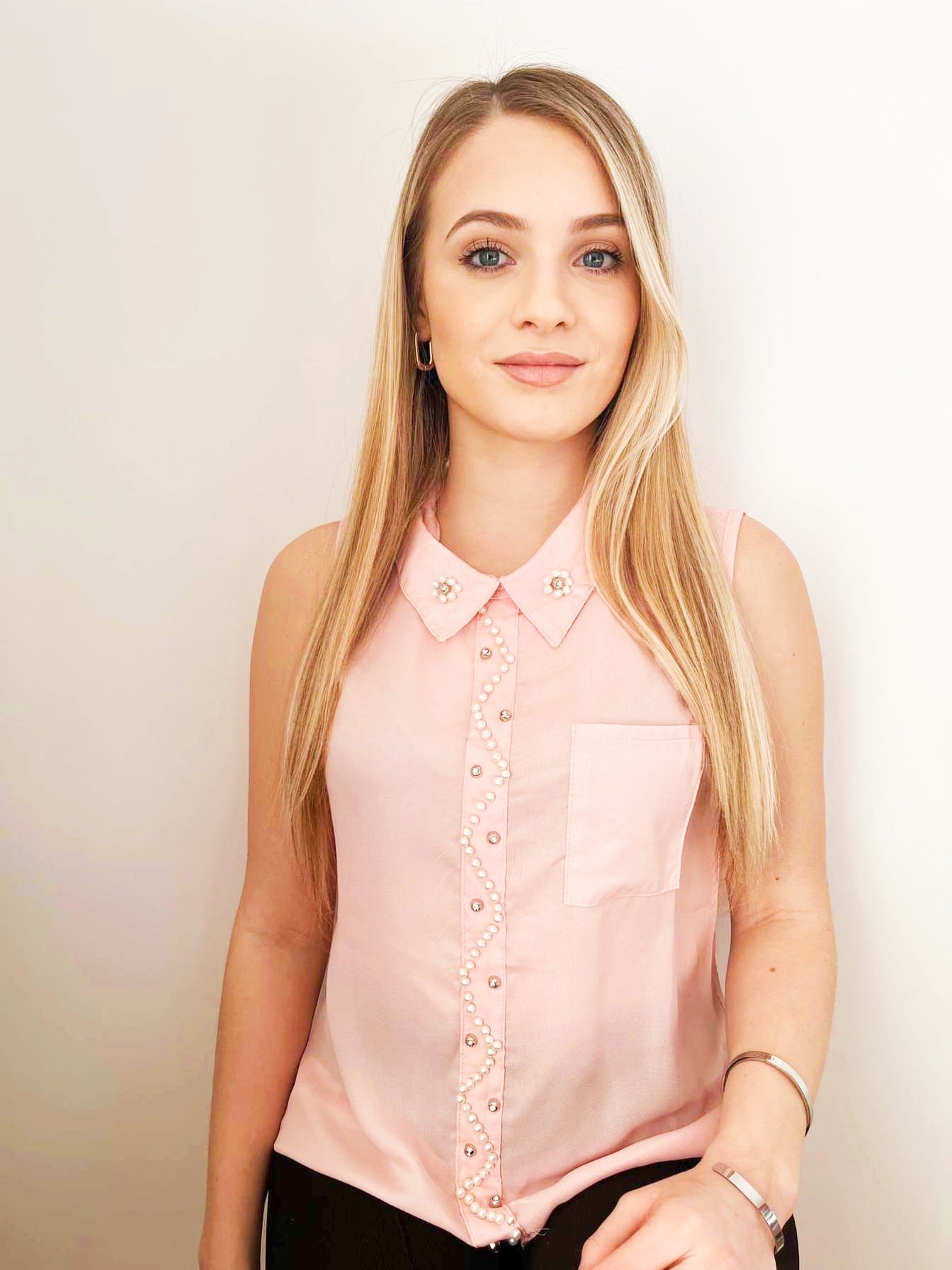 Blouse à perle manche courte