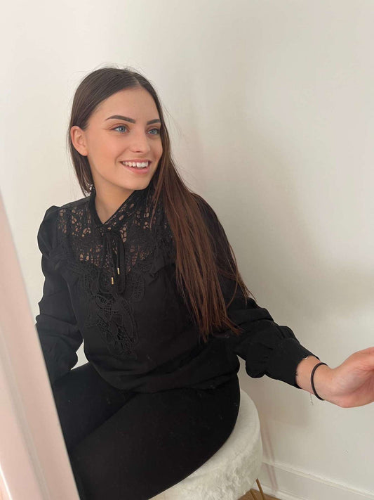 Haut chic Noir à Dentelle
